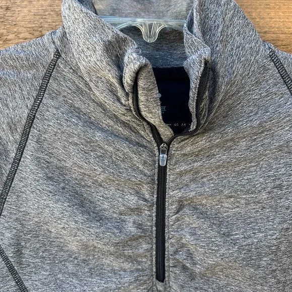 245.CHAMPION Women’s Athletic Gray 1/4 Zip Semi-Fitted Top - Picture 7 of 12
